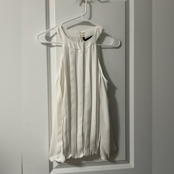 Zara top in white - Picture 1 of 3